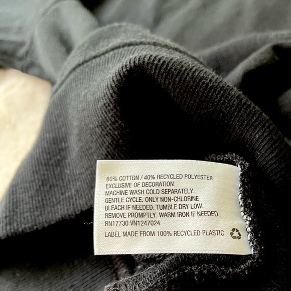 Ash + Chess Pride Embroidered Crewneck Sweatshirt Black Size S - Picture 9 of 9